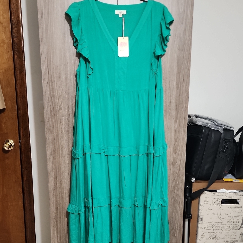Entro Green Tiered Ruffled Maxi Sundress